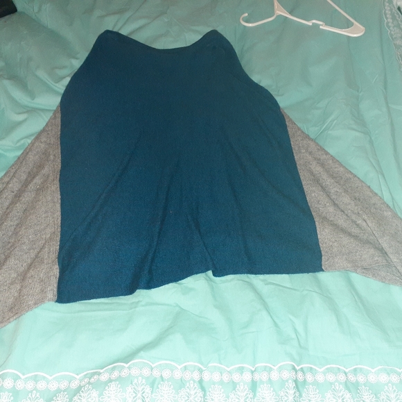 Shawl - Picture 2 of 2